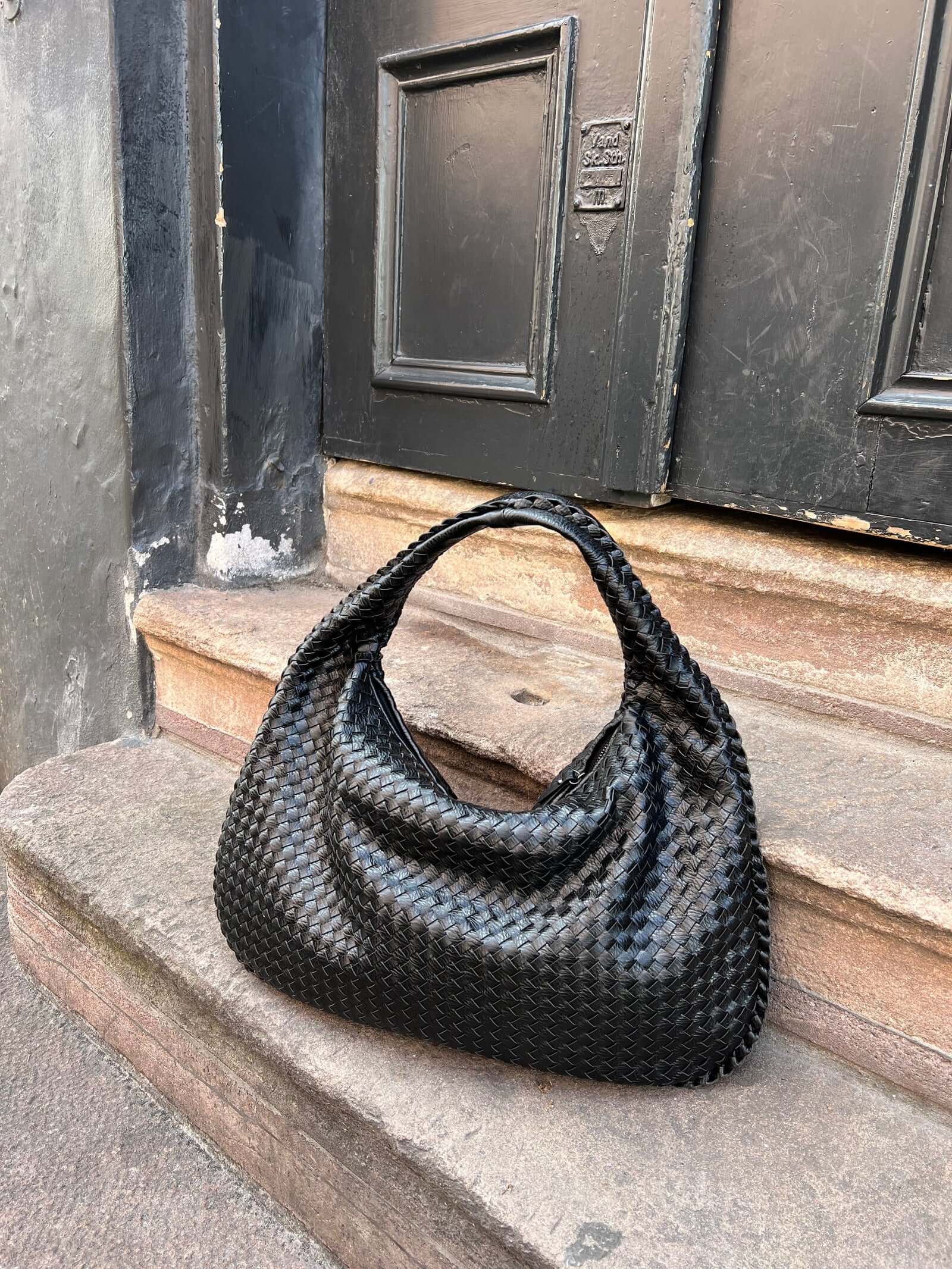 Amara Shoulder Bag