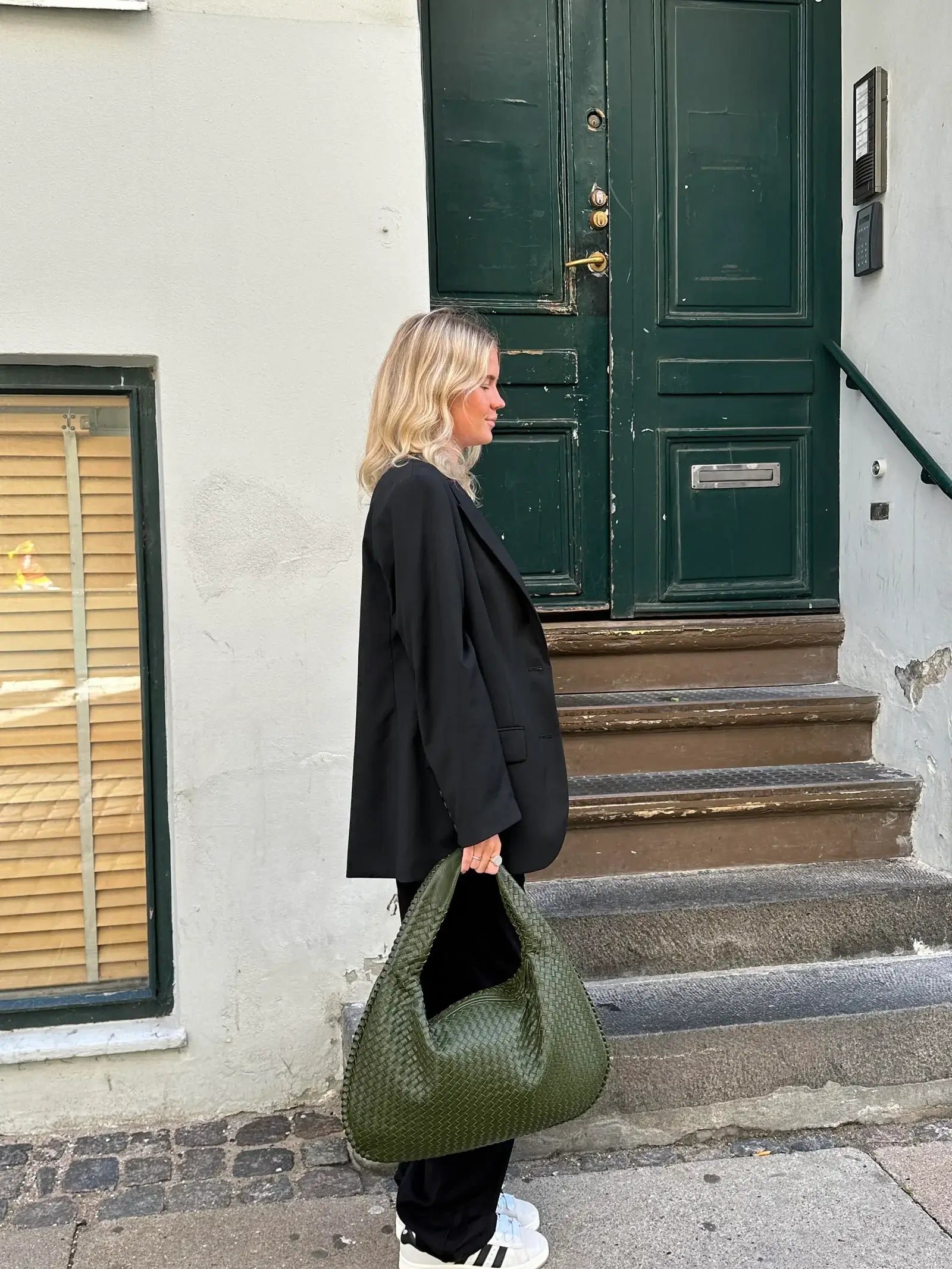 Amara Shoulder Bag