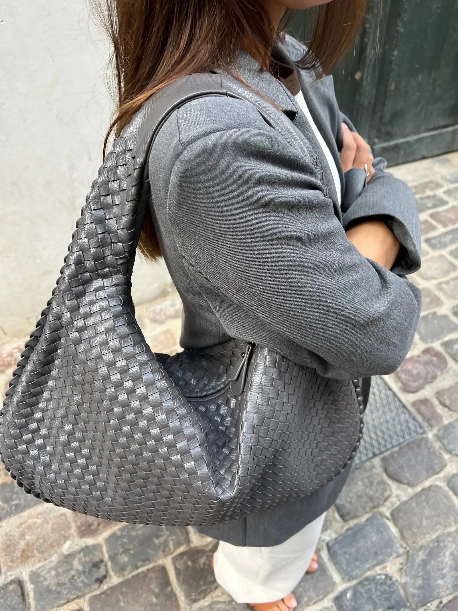 Amara Shoulder Bag