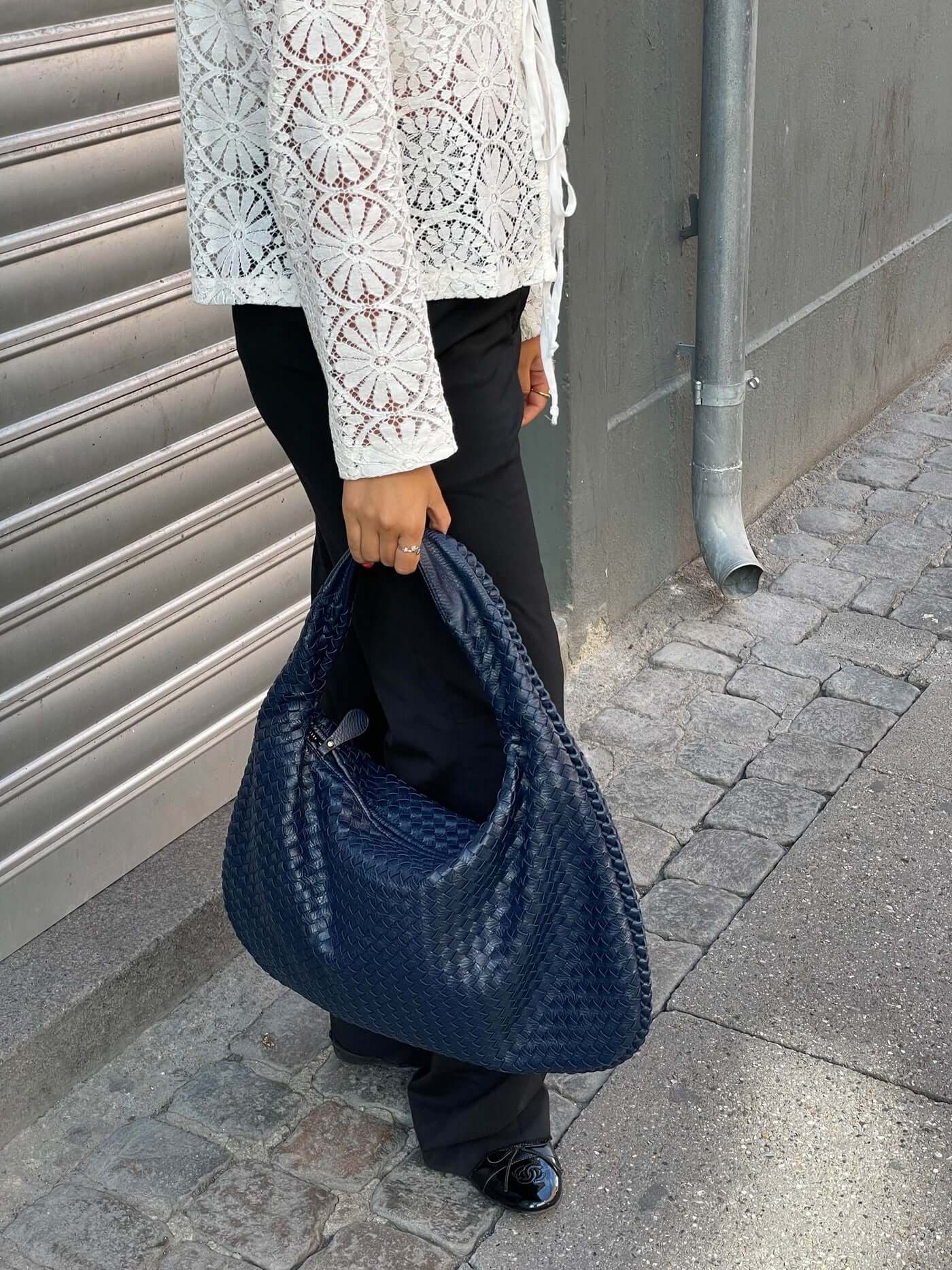 Amara Shoulder Bag